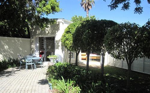 Navona Constantia Guest Cottage كيب تاون المظهر الخارجي الصورة
